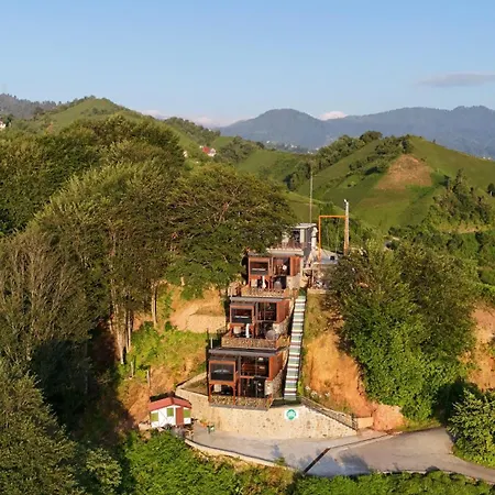 Novella * Isikli (Rize)