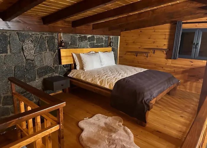 Novella Isikli (Rize)